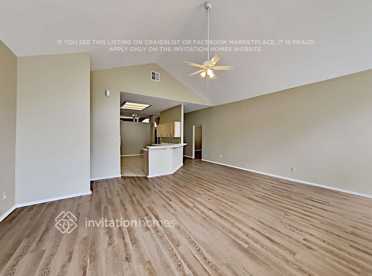 9641 Norchester Cir - Photo 5 of 18