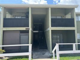 featured image of 946 Lake Destiny Rd #D