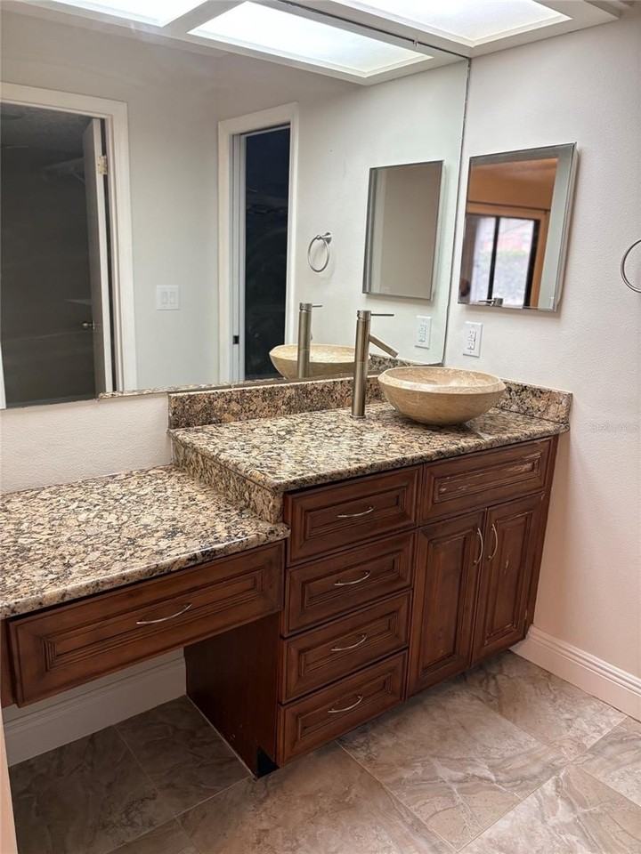 2526 Tahoe Cir #2526 - Photo 5 of 24