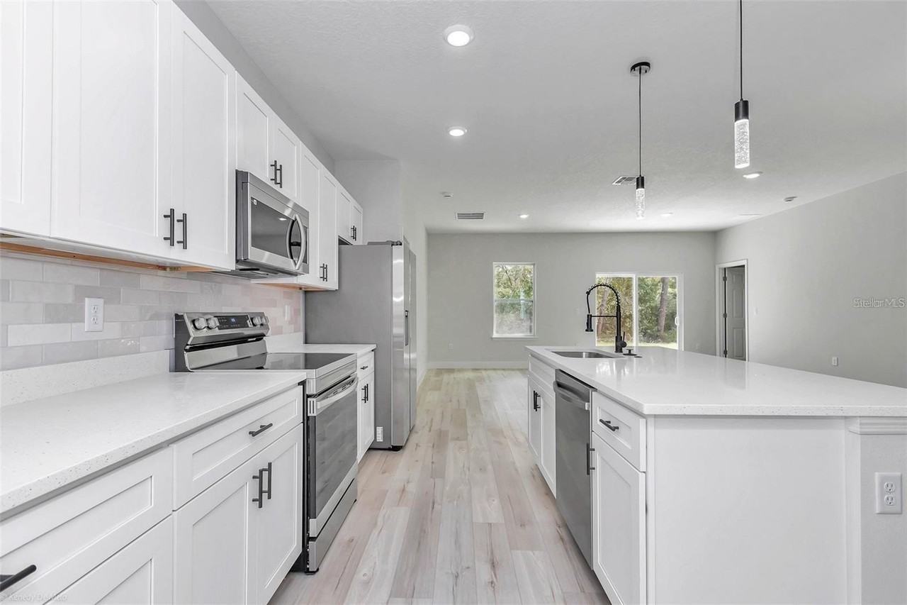3398 Sw 165th Loop - Photo 5 of 40