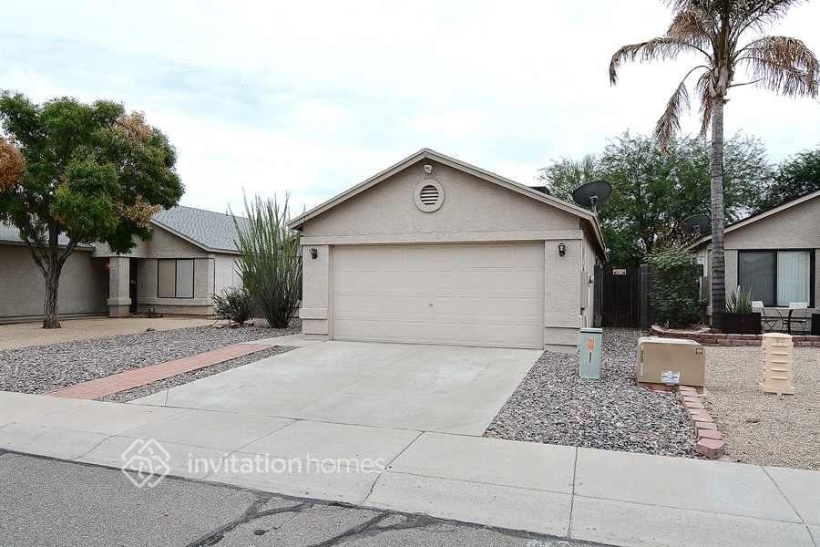 3127 W Donald Dr - Photo 2 of 15