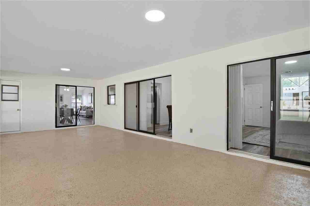 205 Red Maple Dr - Photo 5 of 11