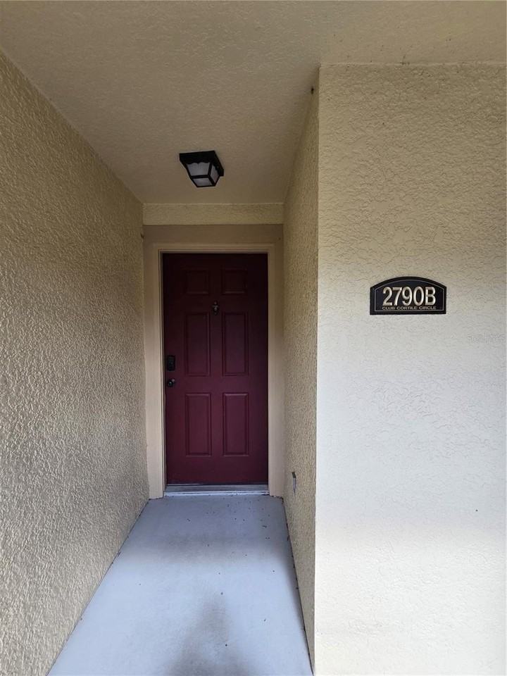 2790 Club Cortile Cir #B - Photo 2 of 31