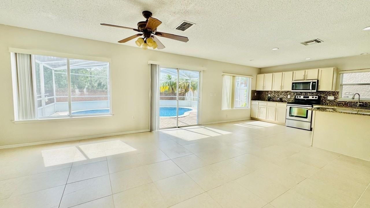 1203 Sandestin Way - Photo 3 of 23