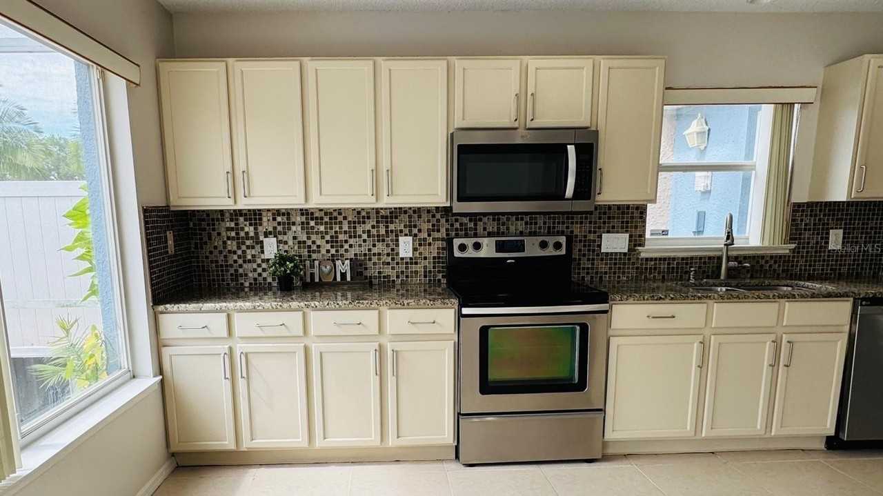 1203 Sandestin Way - Photo 5 of 23