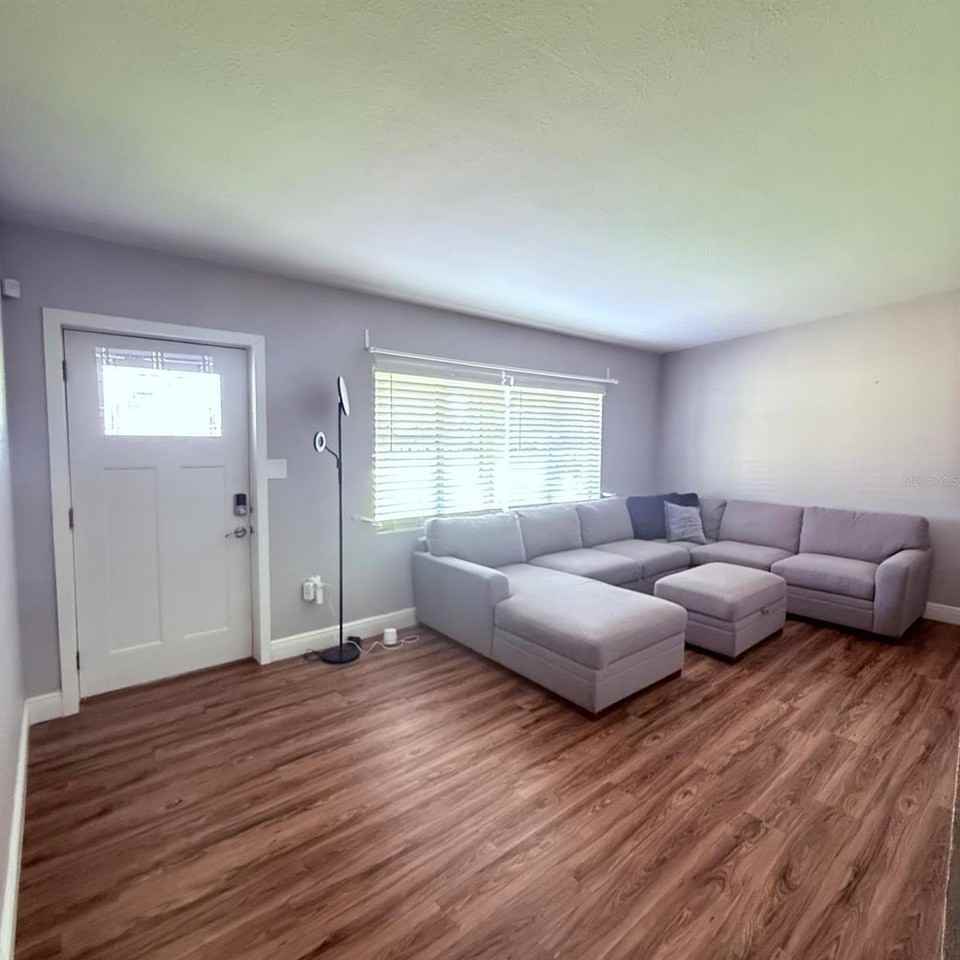 2940 Lake Margaret Dr - Photo 3 of 15