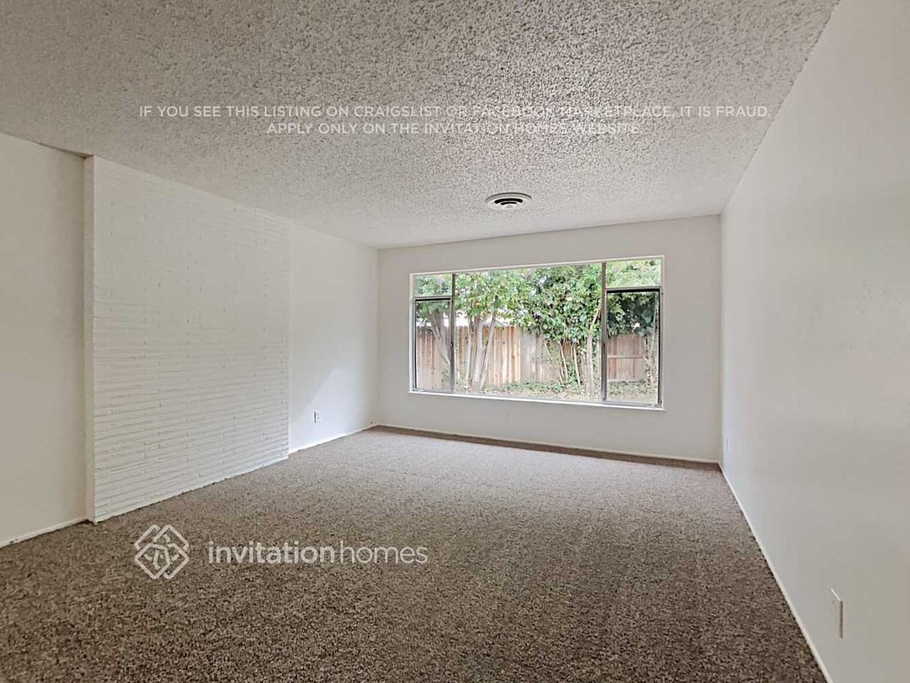 7347 19th St - Photo 3 of 18