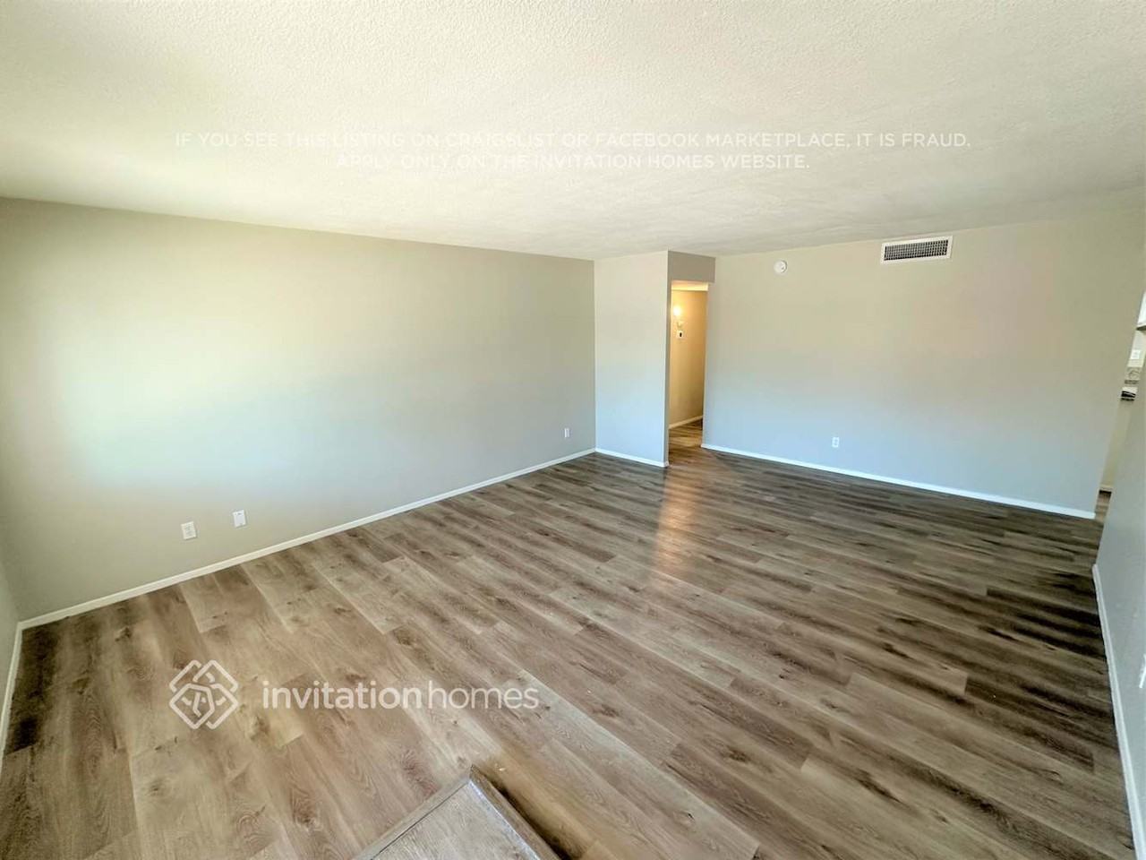 617 E Carmen St - Photo 2 of 8