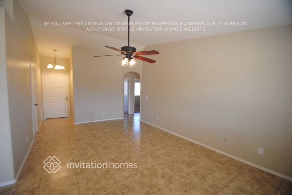 1667 S Stetson Ct - Photo 3 of 13