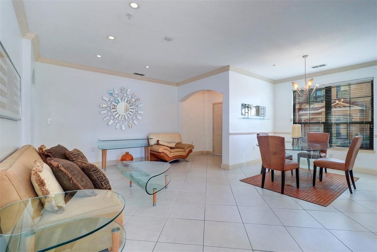 2757 Via Cipriani #1114A - Photo 5 of 50