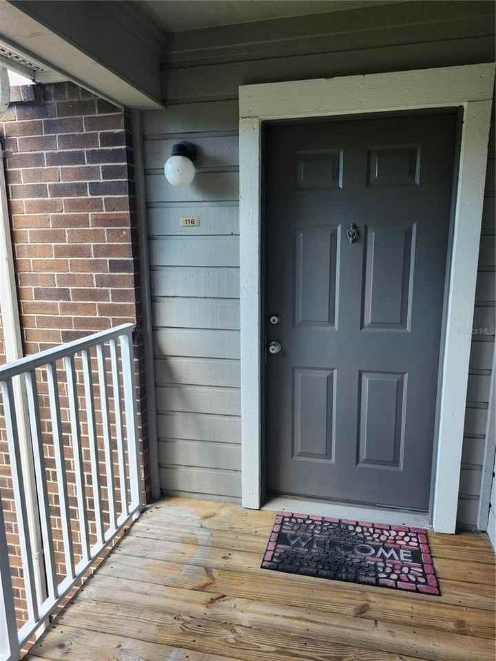 1400 Gandy Blvd N #116 - Photo 2 of 16