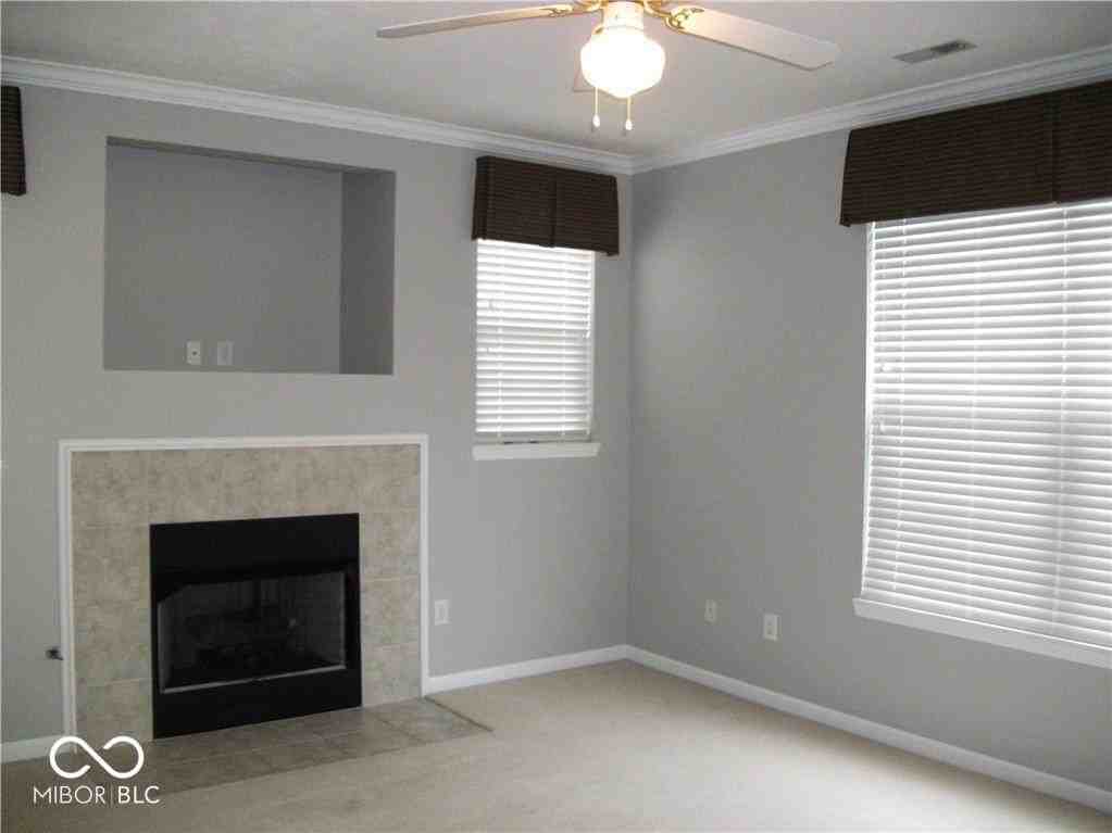 2215 Colfax Ln - Photo 5 of 22