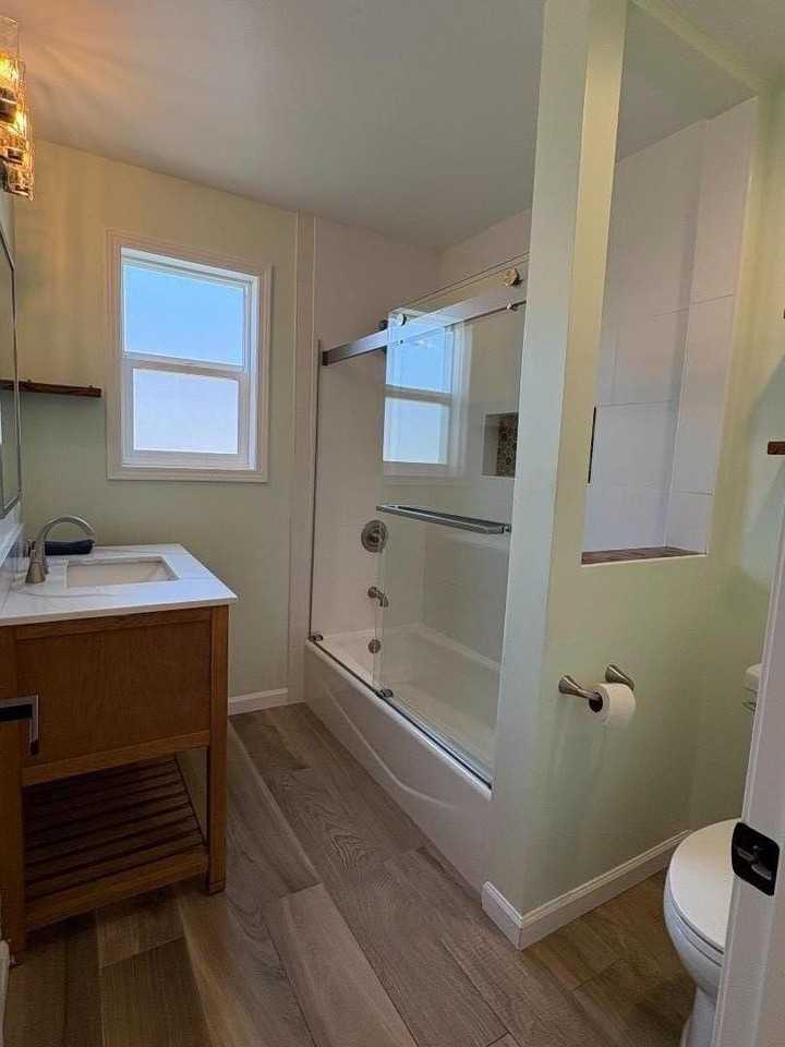 319 Helen Dr - Photo 7 of 17