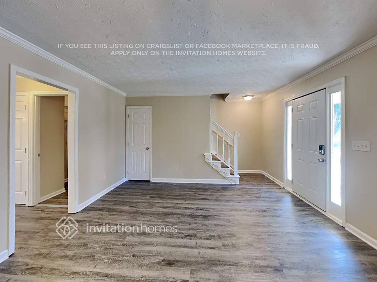 1902 Pond Ridge Ct - Photo 5 of 20