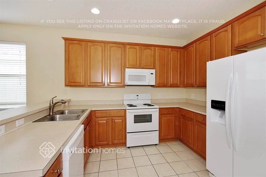 5319 Santa Ana Dr - Photo 5 of 18
