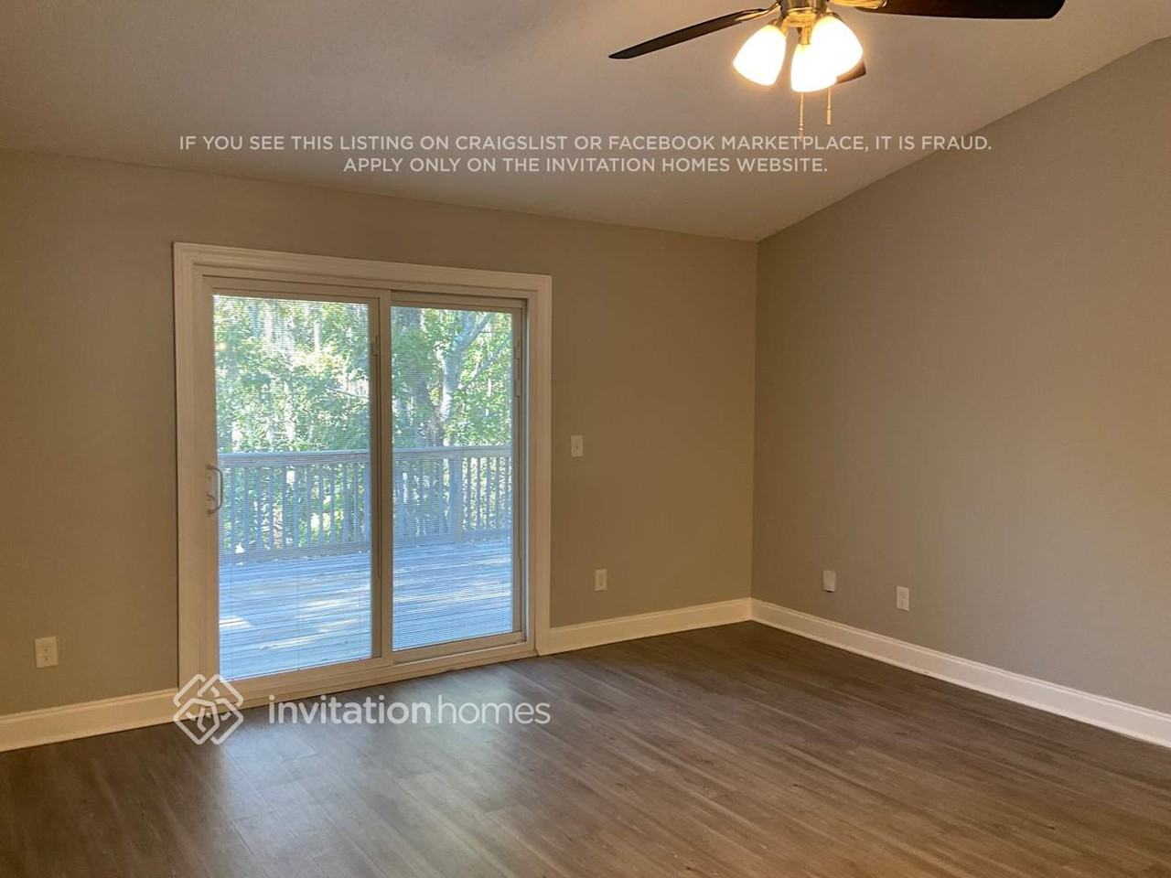 3108 Hickory Glen Dr - Photo 2 of 12