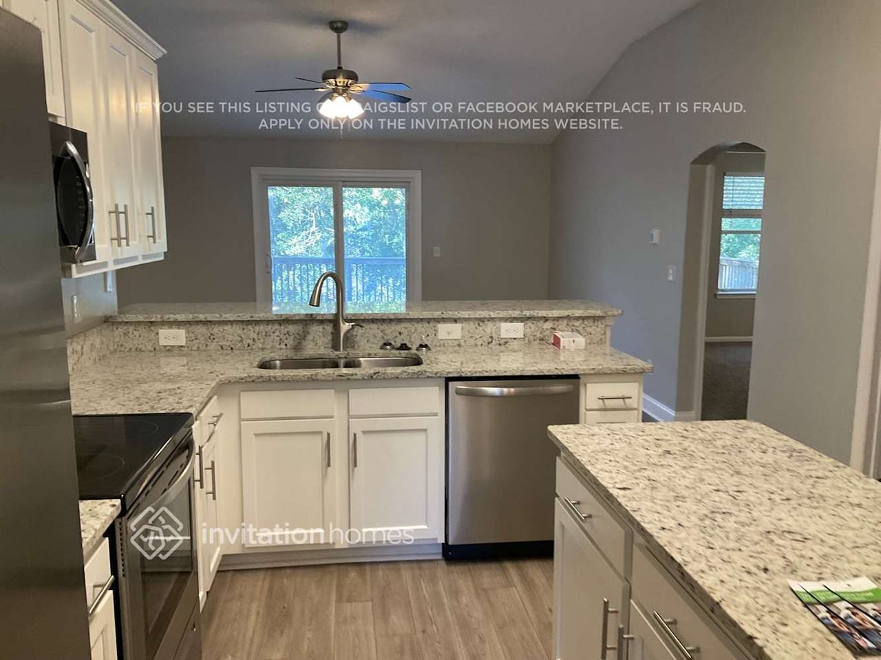3108 Hickory Glen Dr - Photo 3 of 12
