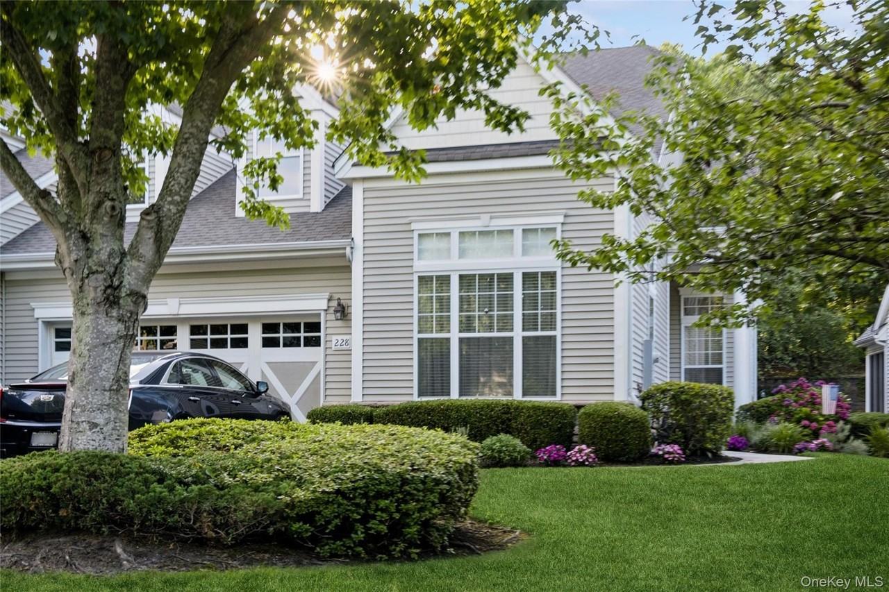 228 Sonata Ct - Photo 2 of 31