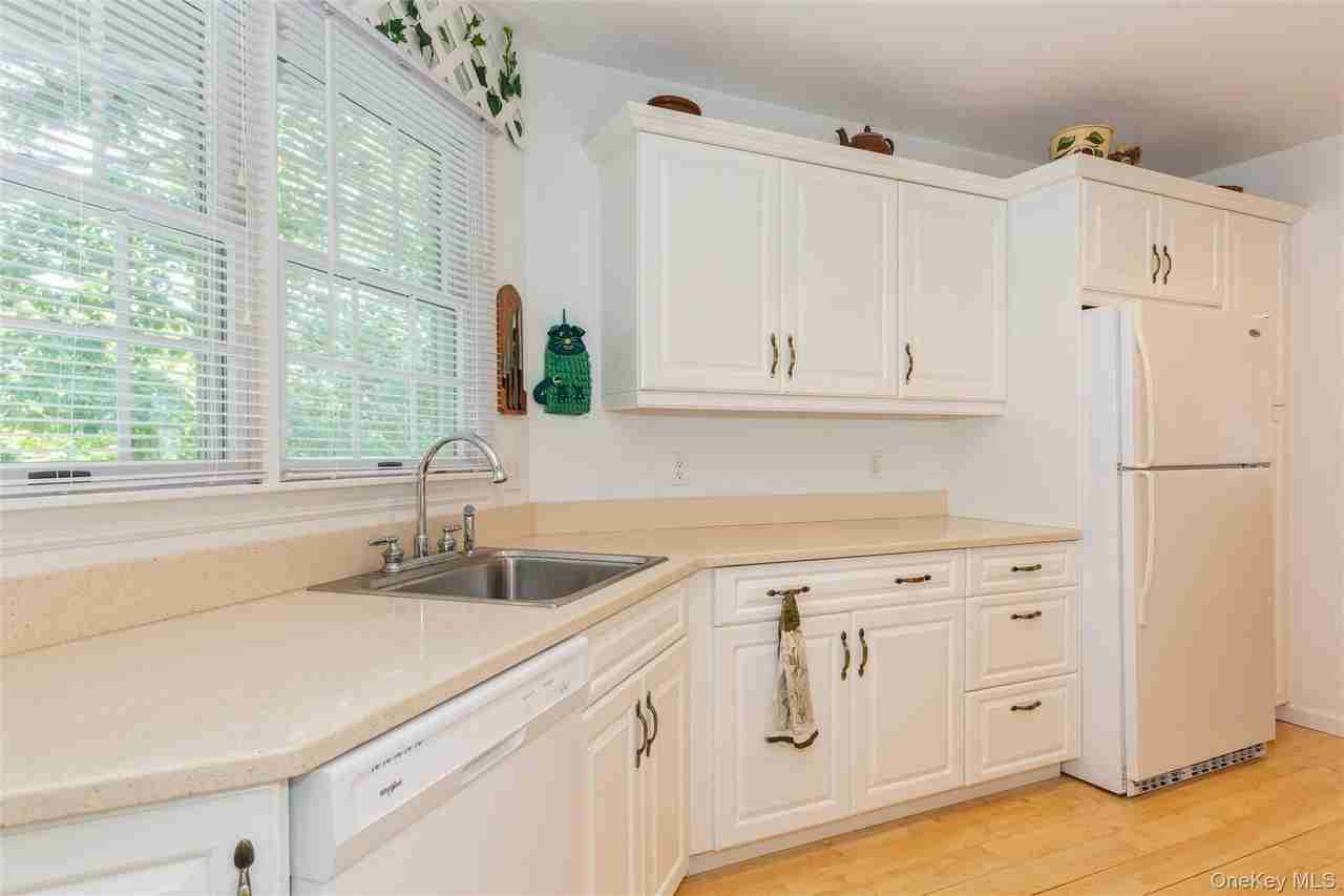 21 Oceanview Rd - Photo 5 of 21