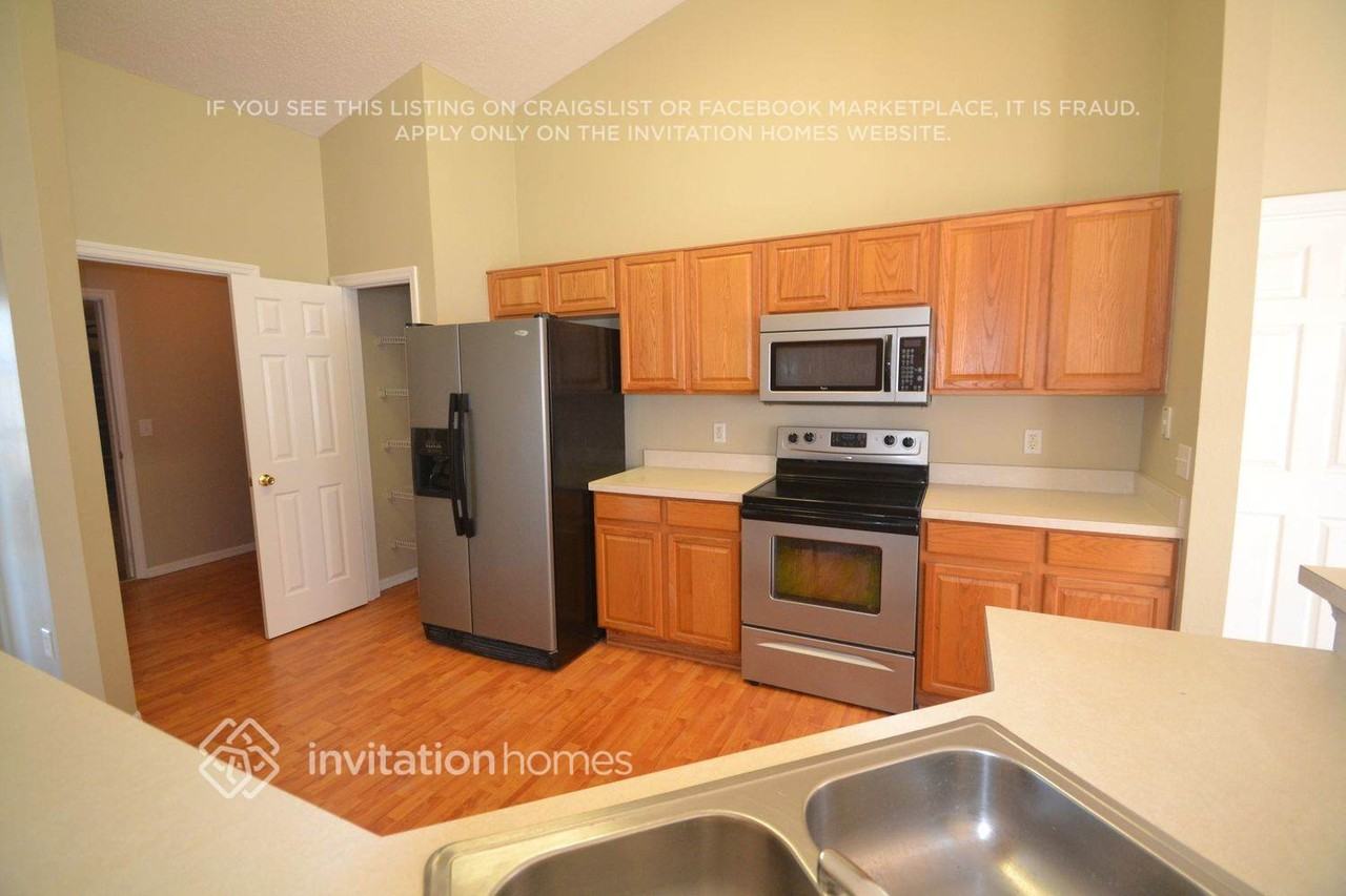 364 Marquee Dr - Photo 5 of 8