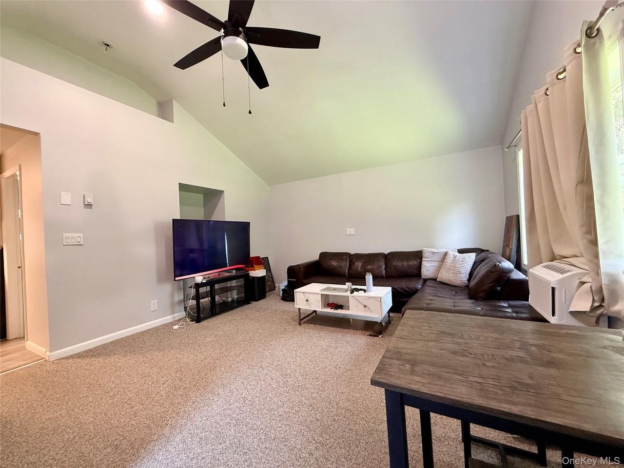 12 Red Brook Rd - Photo 3 of 20