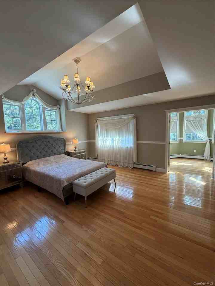 24 Arlington Ave - Photo 7 of 19