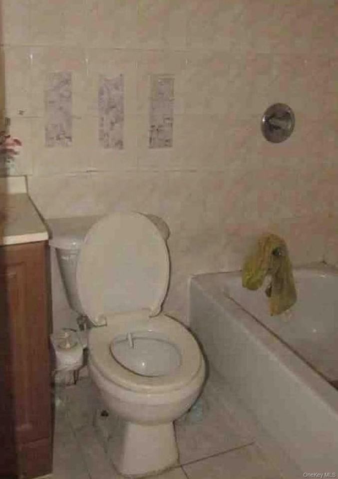 3117 68th St #2 - Photo 7 of 7