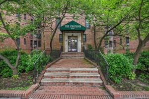 featured image of 14018 Burden Cres #411