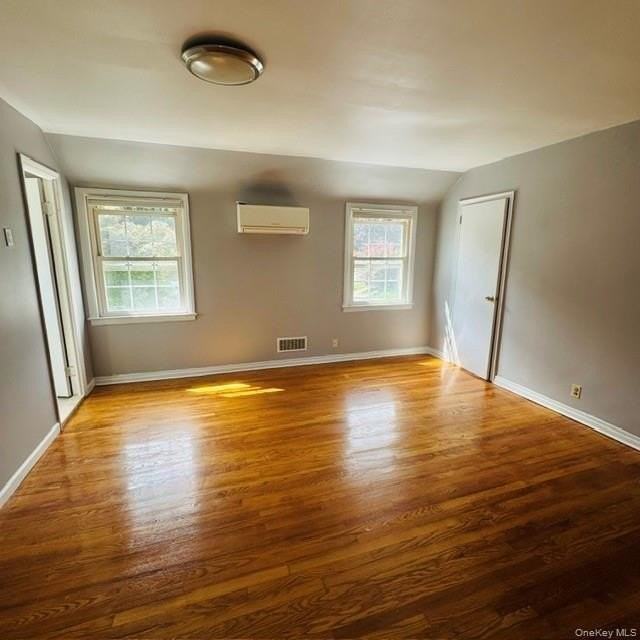 16821 Cryders Ln - Photo 4 of 6