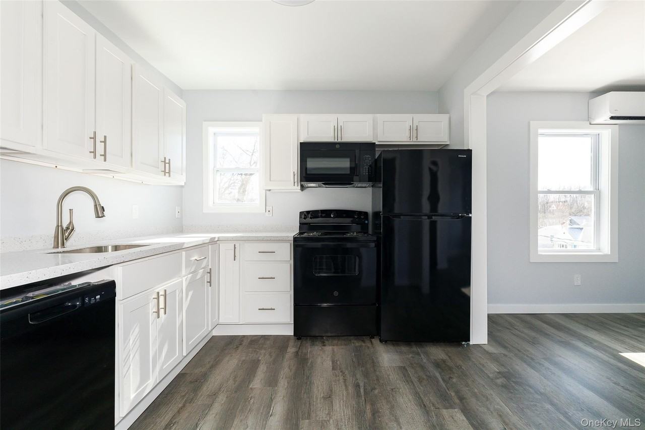 68 Clark St #2ndFL - Photo 3 of 15