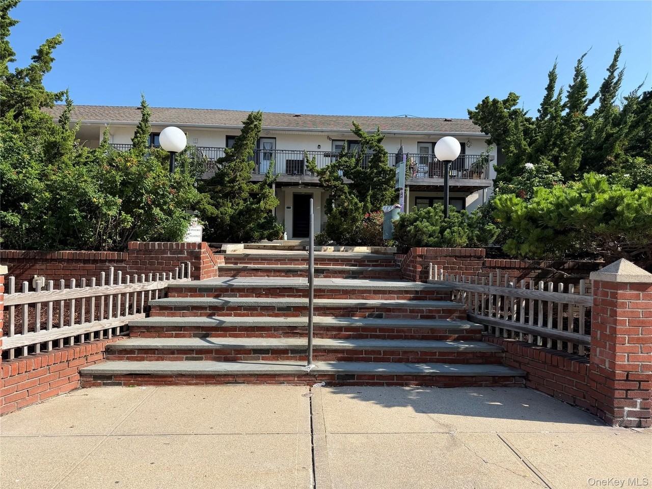 65 W Broadway #11B