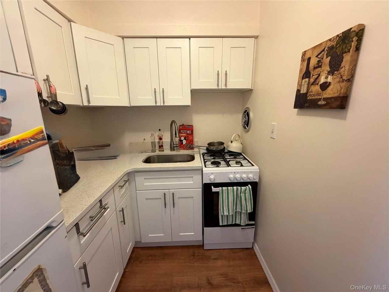 65 W Broadway #11B - Photo 6 of 17