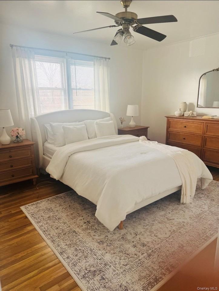 472 Kirkman Ave - Photo 6 of 10