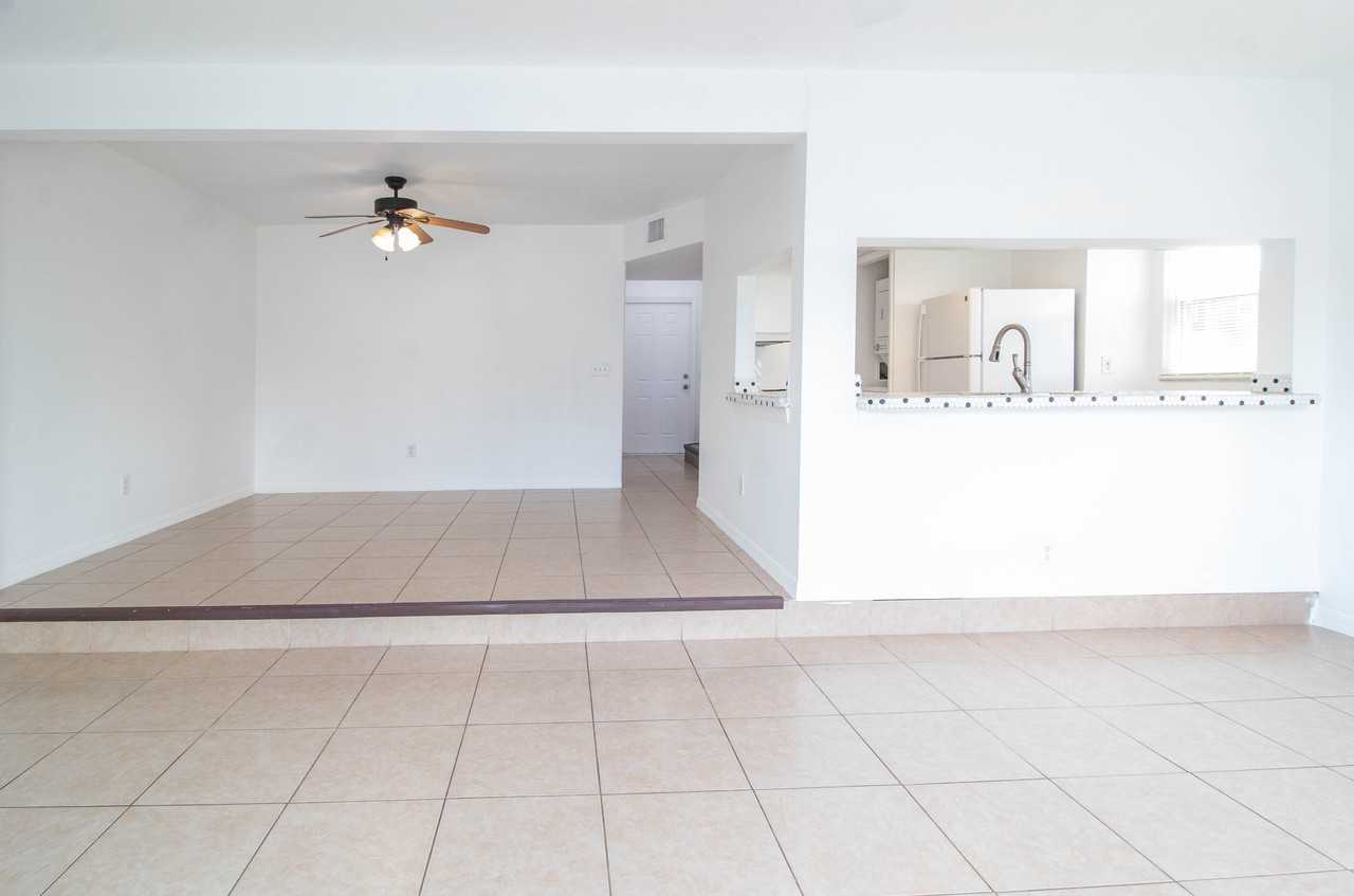 275 Mango Dr #A - Photo 5 of 36