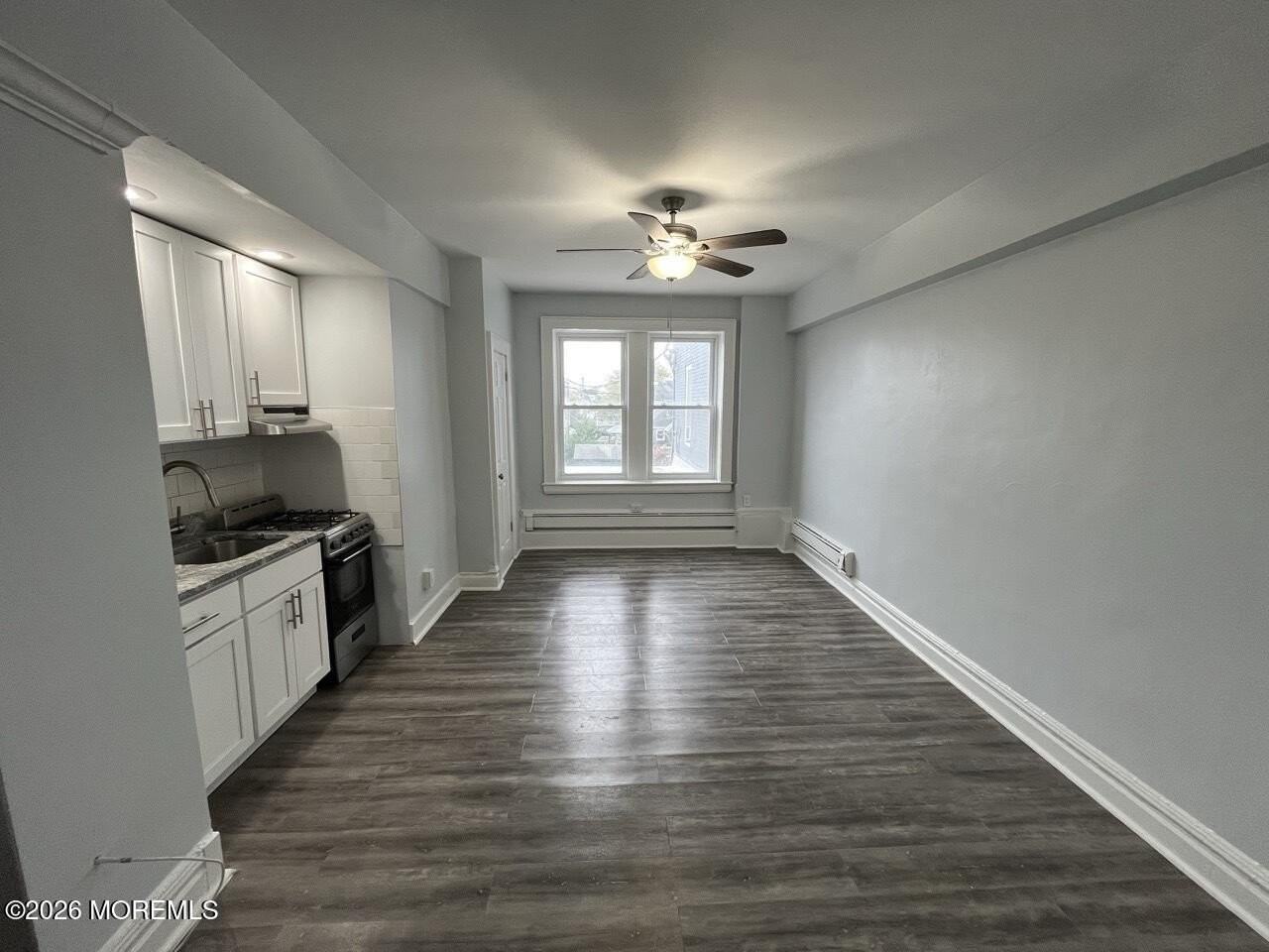 201 Lareine Ave #208 - Photo 2 of 8