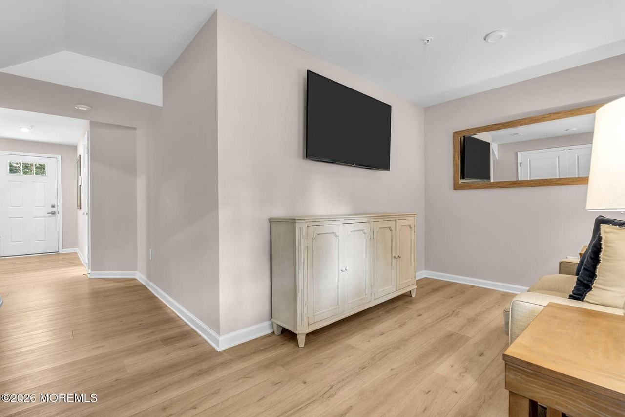 101 Maria Loretta Ln #101 - Photo 3 of 27