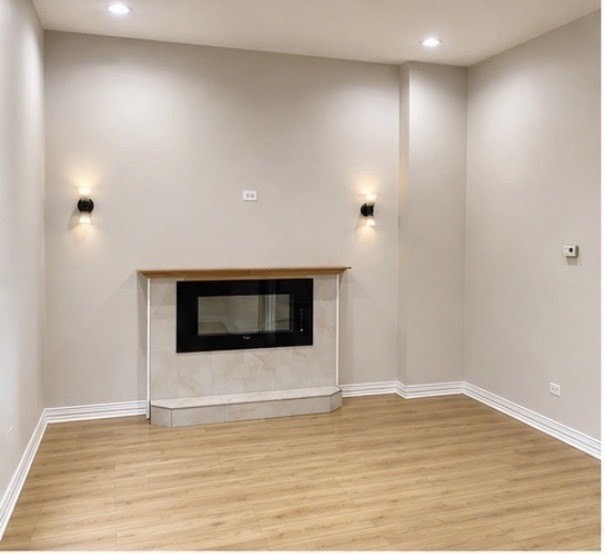 6541 S Ellis Ave #2 - Photo 2 of 18