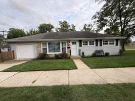 featured image of 321 N Fairview Ave