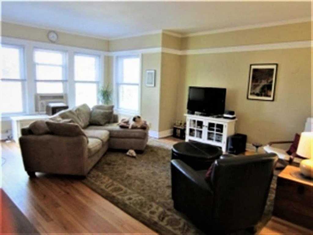 1319 W Early Ave #3 - Photo 3 of 11