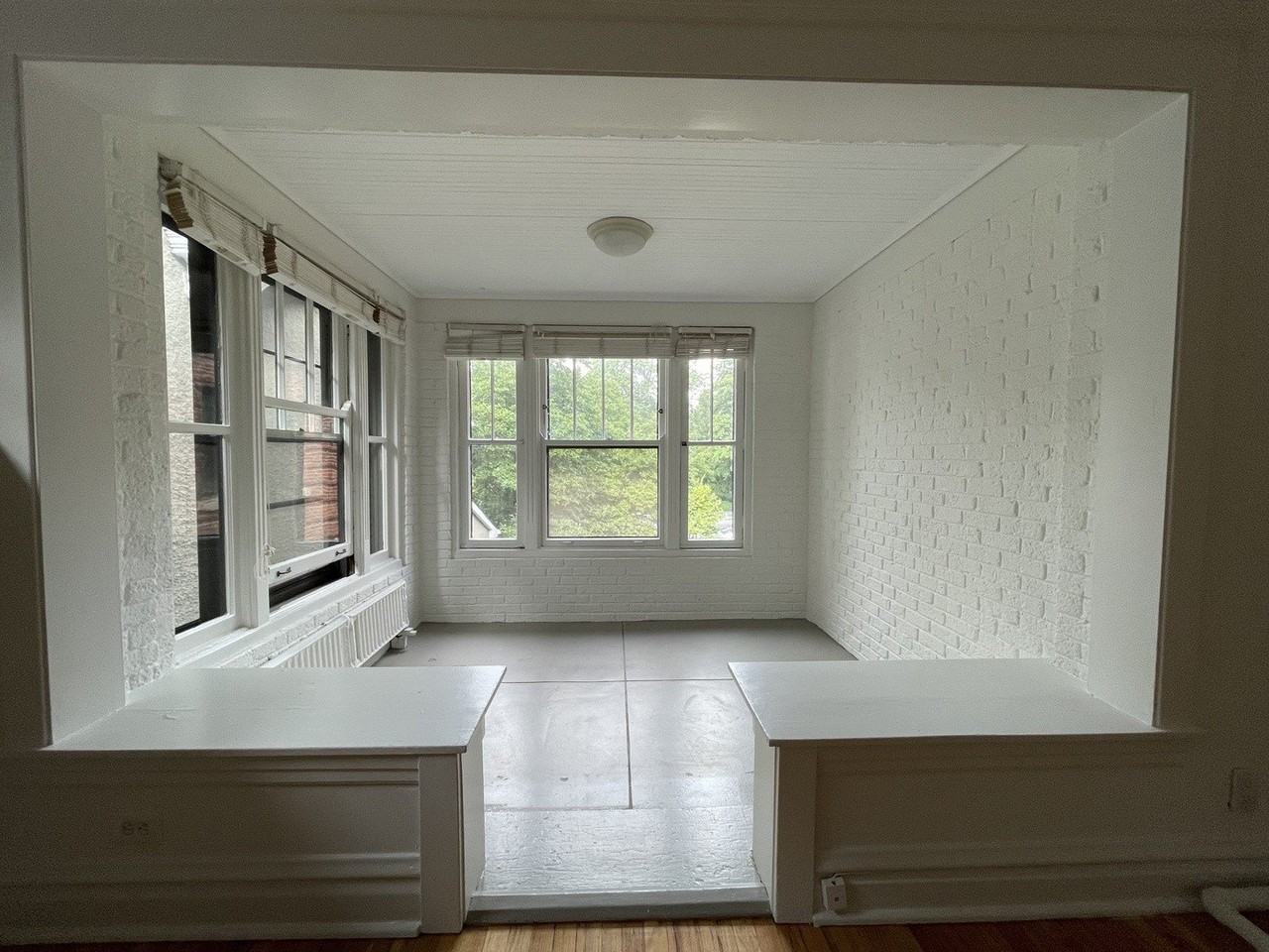 1233 Judson Ave #2E - Photo 4 of 18