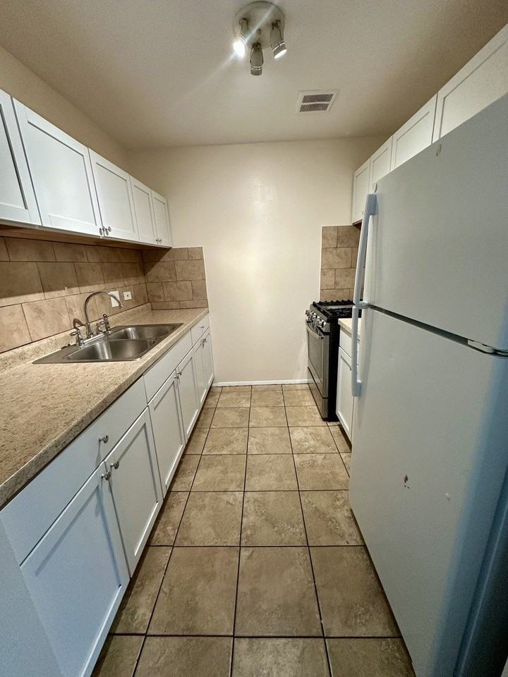 20A Kingery Quarter #202 - Photo 6 of 16