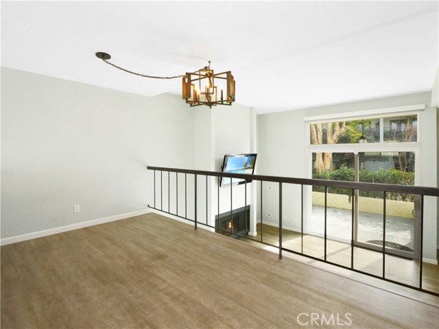 405 2nd St - Photo 7 of 8