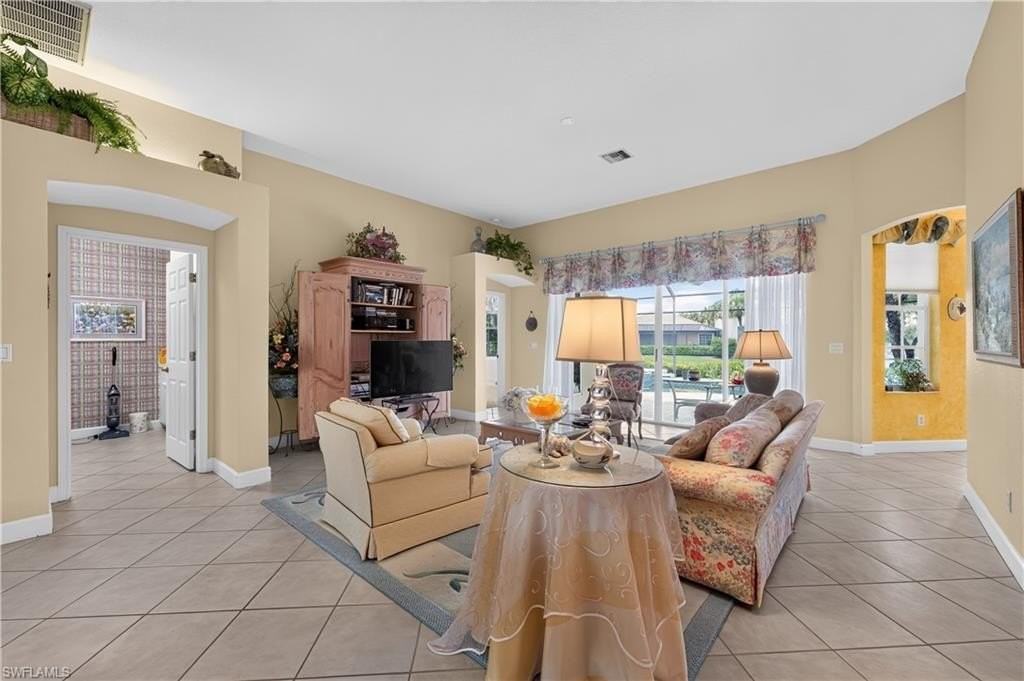 2317 Island Cove Cir - Photo 7 of 37