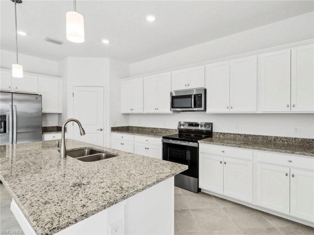 14996 Palamos Cir - Photo 3 of 9