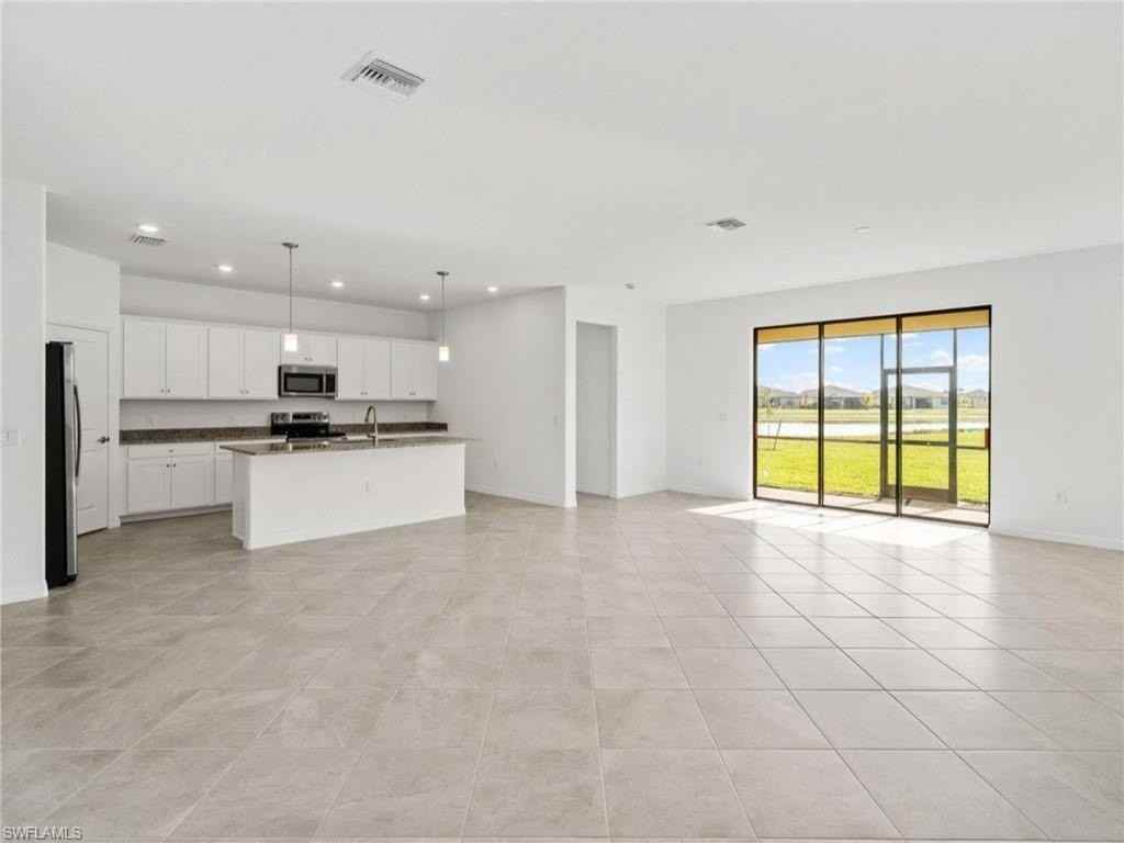 14996 Palamos Cir - Photo 5 of 9