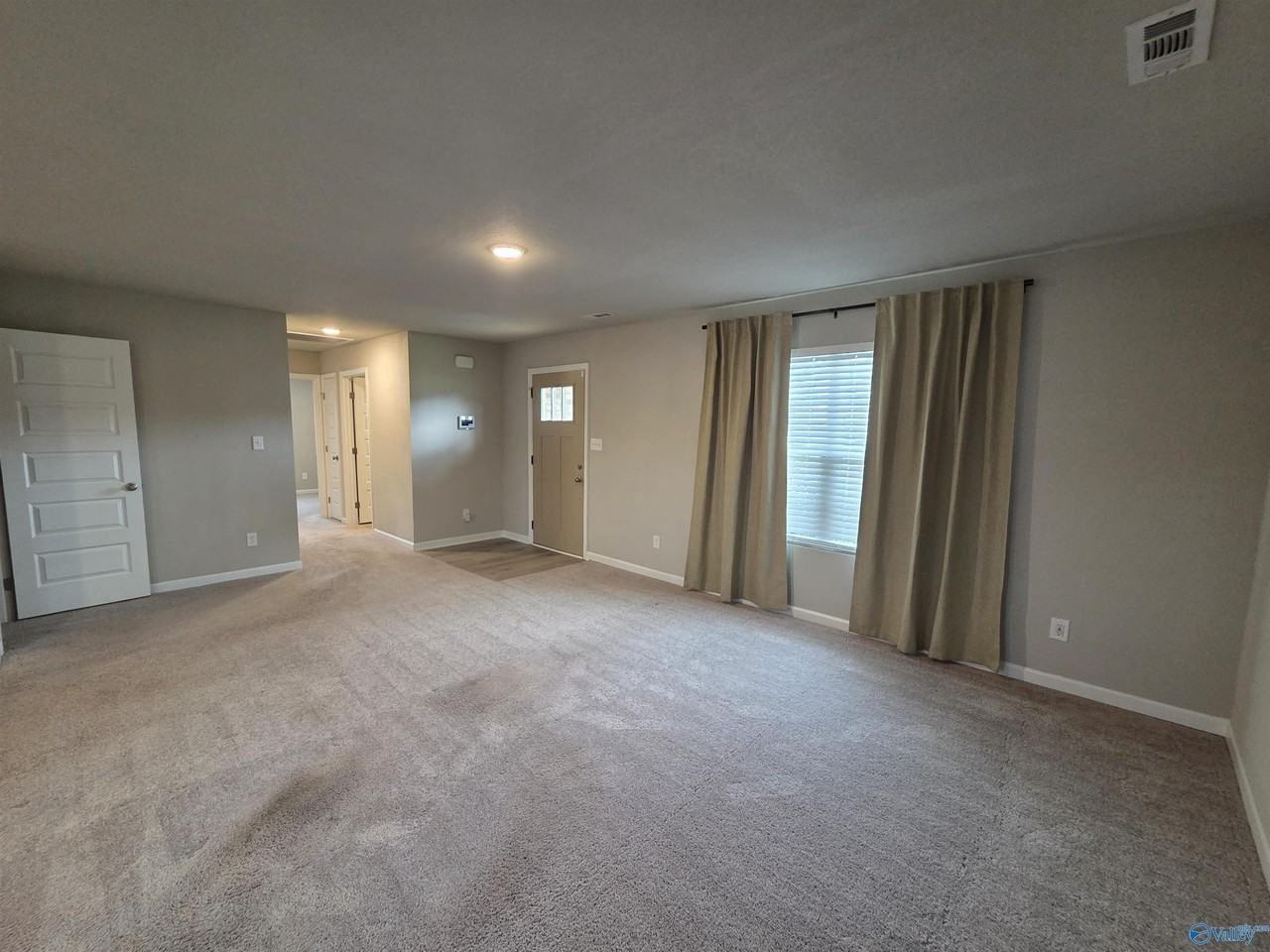 122 Domingues Ave - Photo 2 of 12