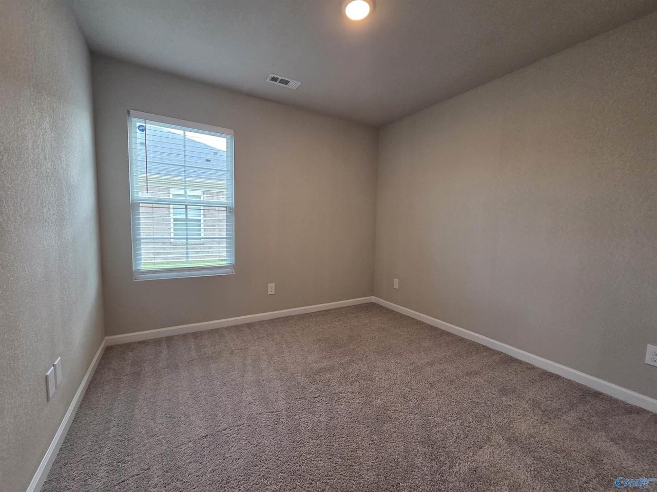 122 Domingues Ave - Photo 5 of 12