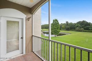 featured image of 10550 Baymeadows Rd #924