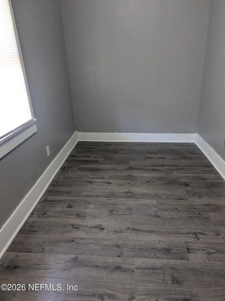 1524 Mount Herman St - Photo 6 of 10