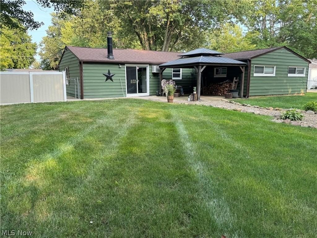 12755 Vincent Dr - Photo 5 of 20
